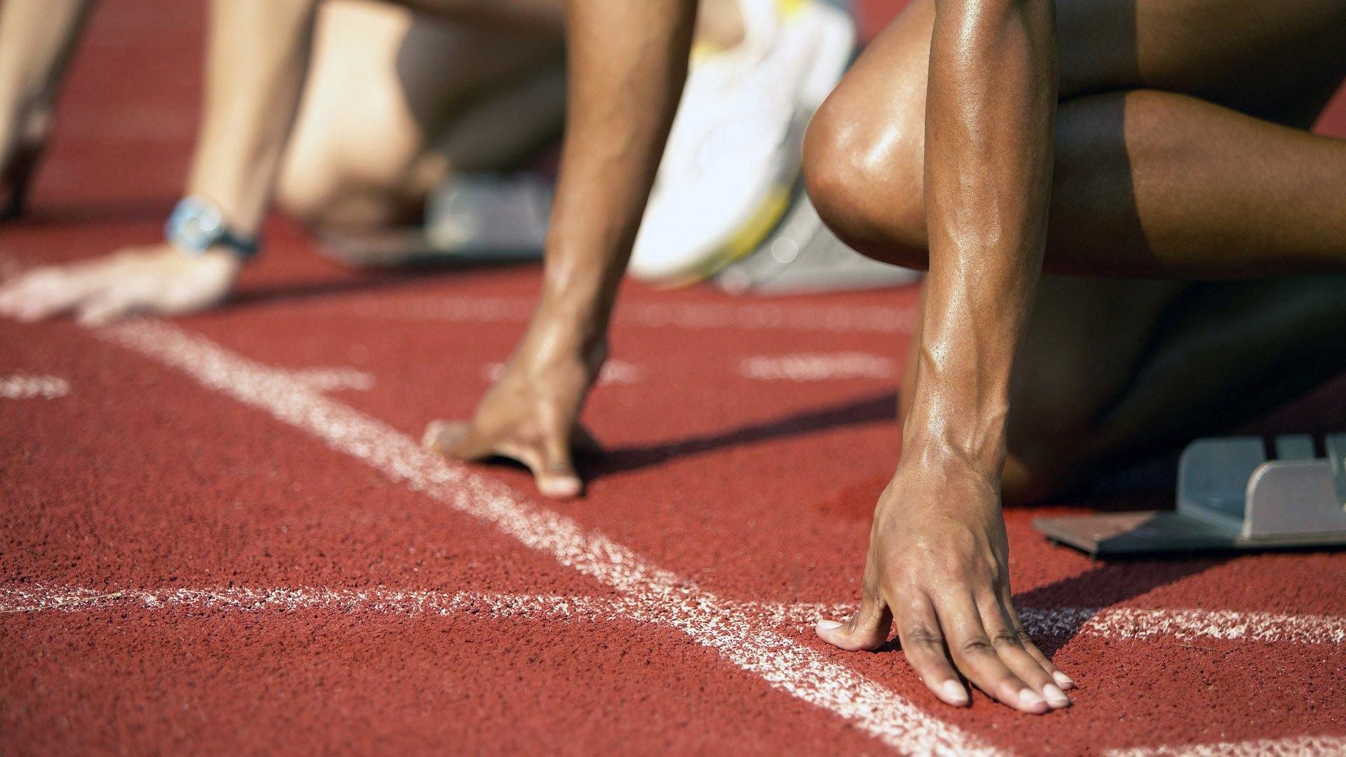 湖人反弹局功亏一篑 更衣室詹姆斯难掩失落